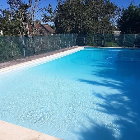 Villa Villa De 2 Chambres Avec Piscine Privee Terrasse Amenagee Et Wifi A Loze