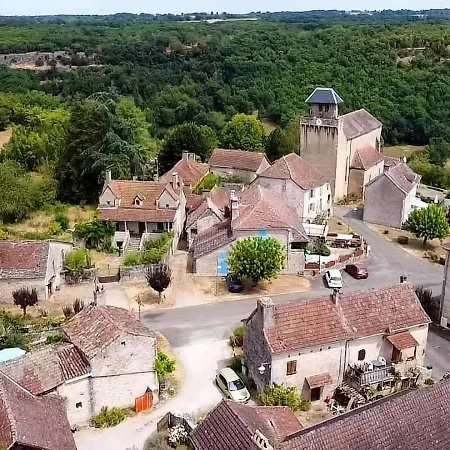 Villa Villa De 2 Chambres Avec Piscine Privee Terrasse Amenagee Et Wifi A Loze *